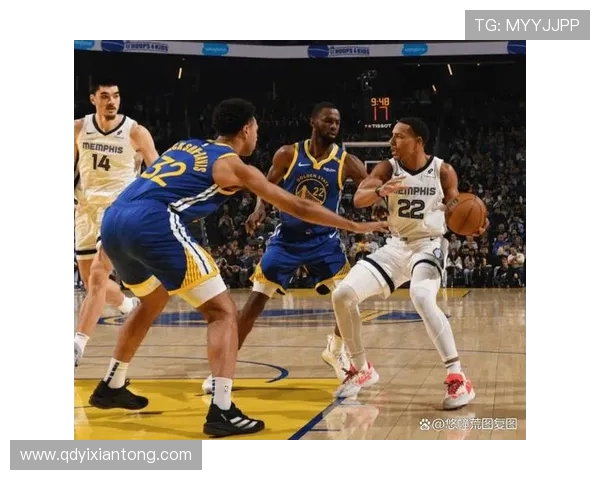 2015年勇士与灰熊激战回顾四月十四日精彩瞬间与赛后分析