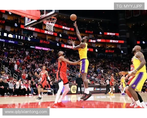 圣诞大战湖人对决热火星光璀璨的篮球盛宴即将开启